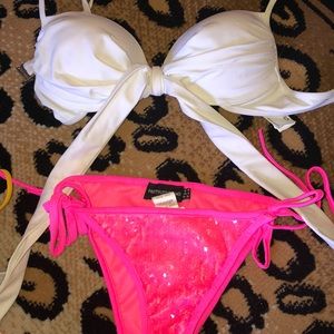 Super Cute Bikini Set Size small